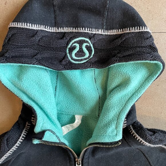 Lululemon Special edition cable knit Scuba Zip Hoodie-Size 2 - Picture 3 of 13